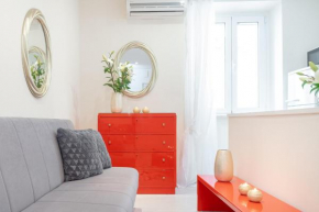 Nadiona Red Suite